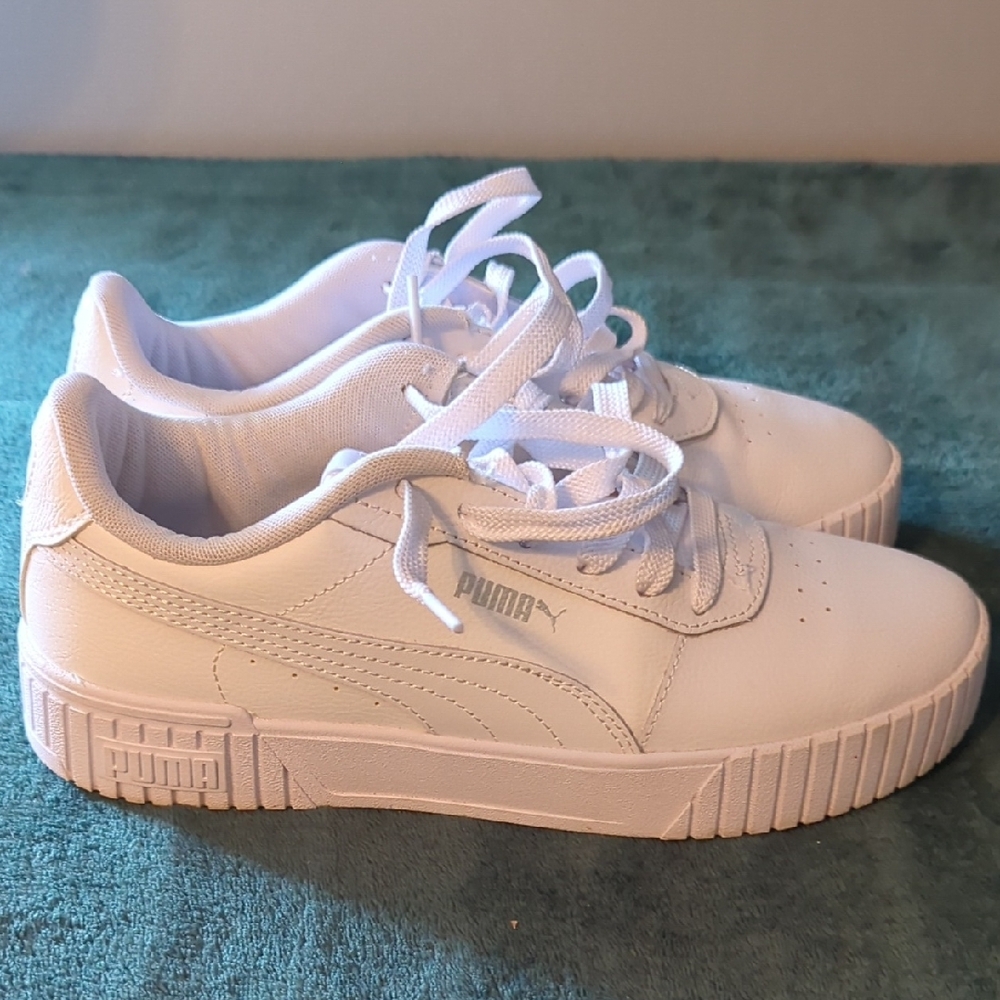 Puma White Sneakers